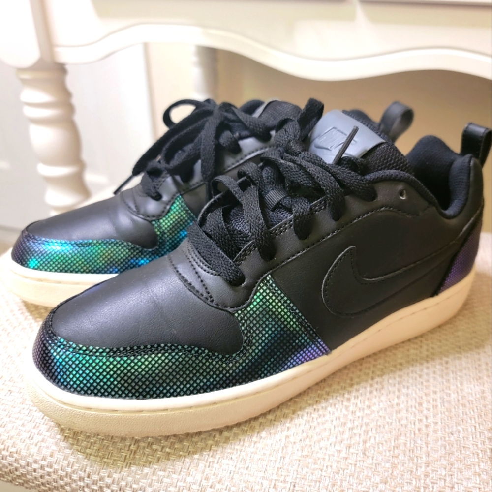 Nike Court Borough Se Sneakers. 7.5.